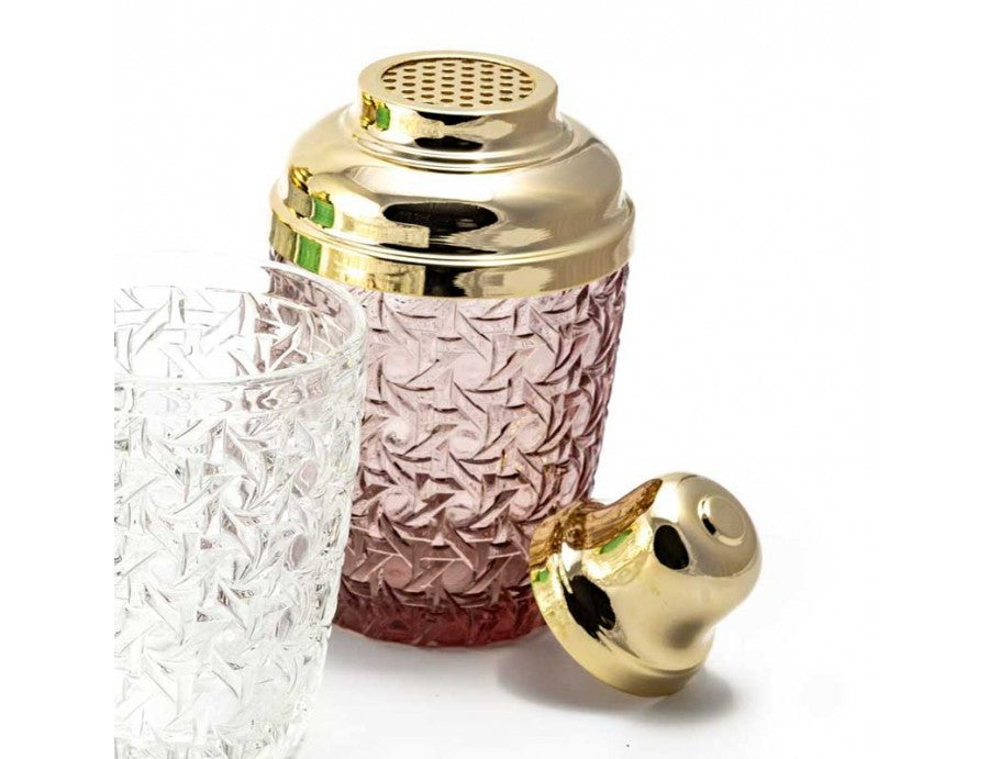 Madrhélen Shaker