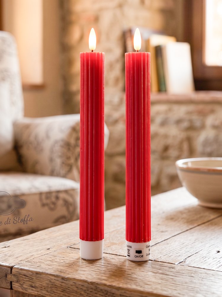 Set 2 candele LED rosse h 22 cm Nuvole di Stoffa